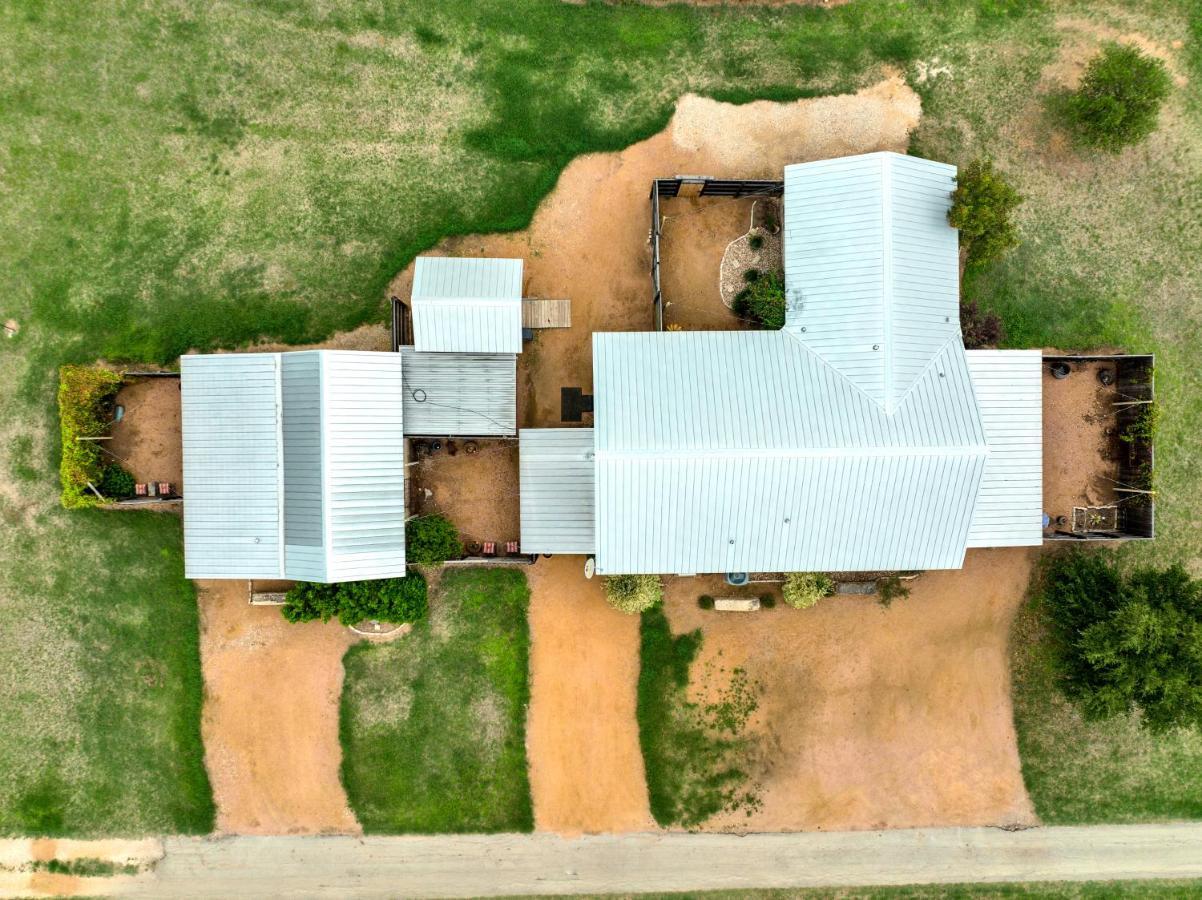 Romantic Oasis With Hot Tub Near Fred And Wineries! Фредеріксбург Екстер'єр фото